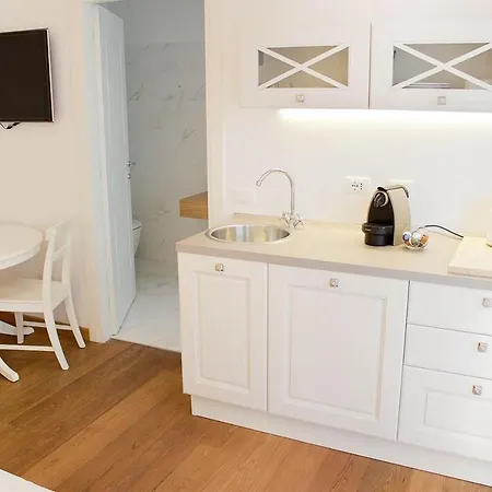 بيت ضيافة Residenza Cantore 2*